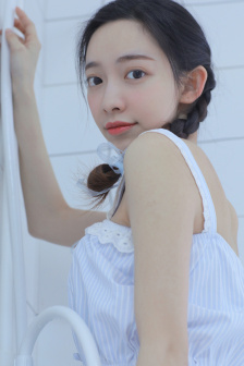 《性房纵欲》在线播放